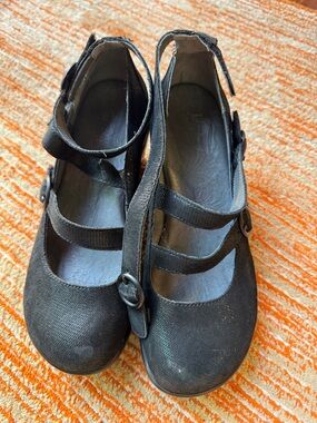 Black JBU Mary Jane Size 7.5